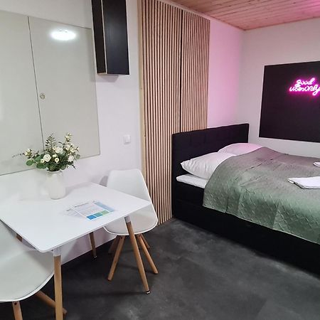 Theox No 11 Studio Apartment Fuer 2 Personen Heppenheim  Ngoại thất bức ảnh
